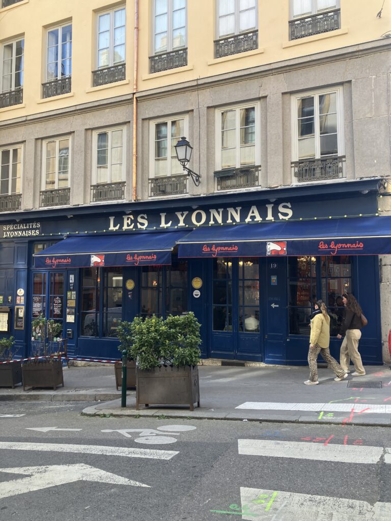 リヨンおすすめレストラン外観