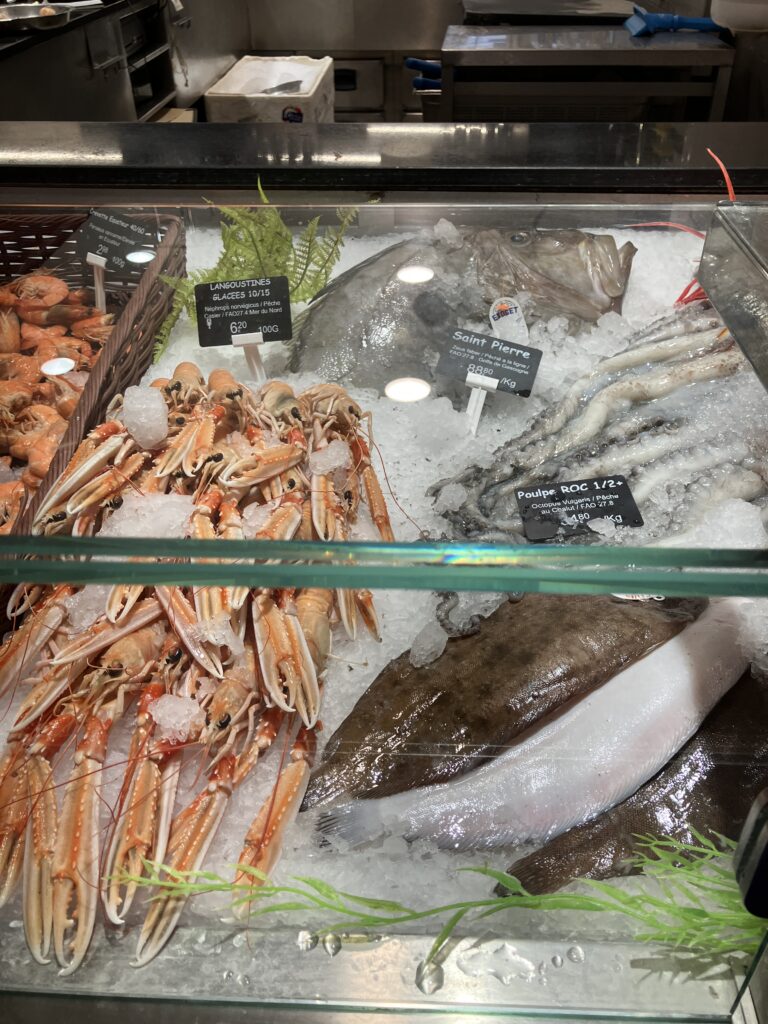 リヨン市場店舗