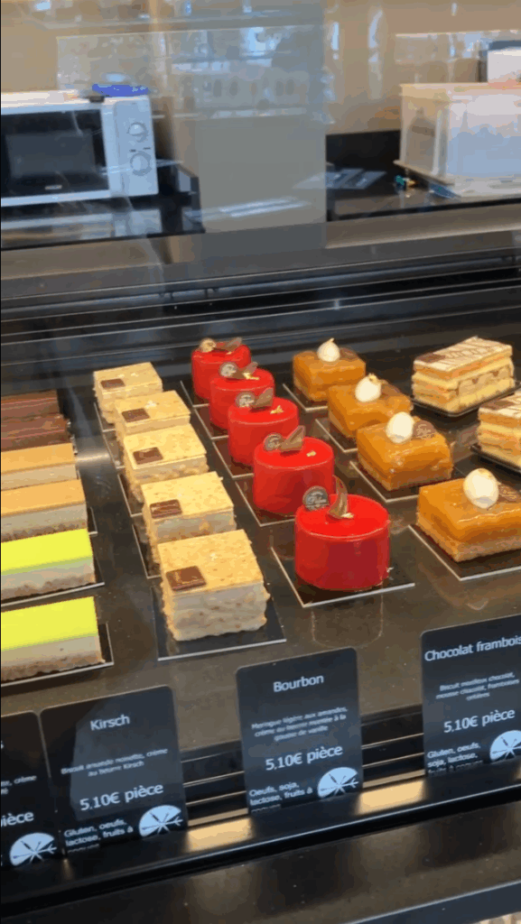 リヨン チョコレート店Pelenののケーキ