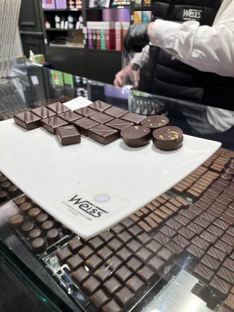 リヨン チョコレート店Chocolat Weiss Lyonのプラリネチョコレート