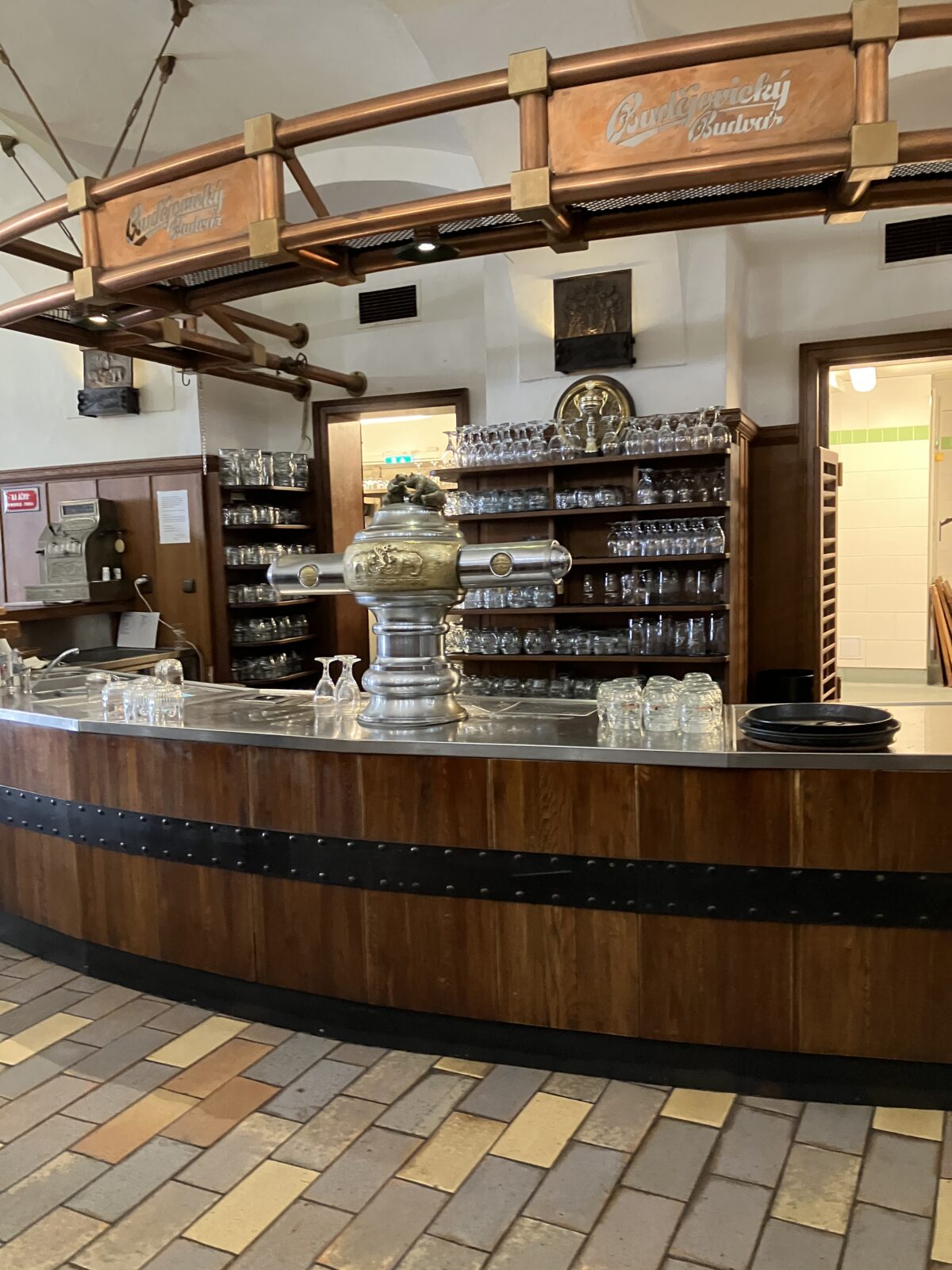 店内カウンター