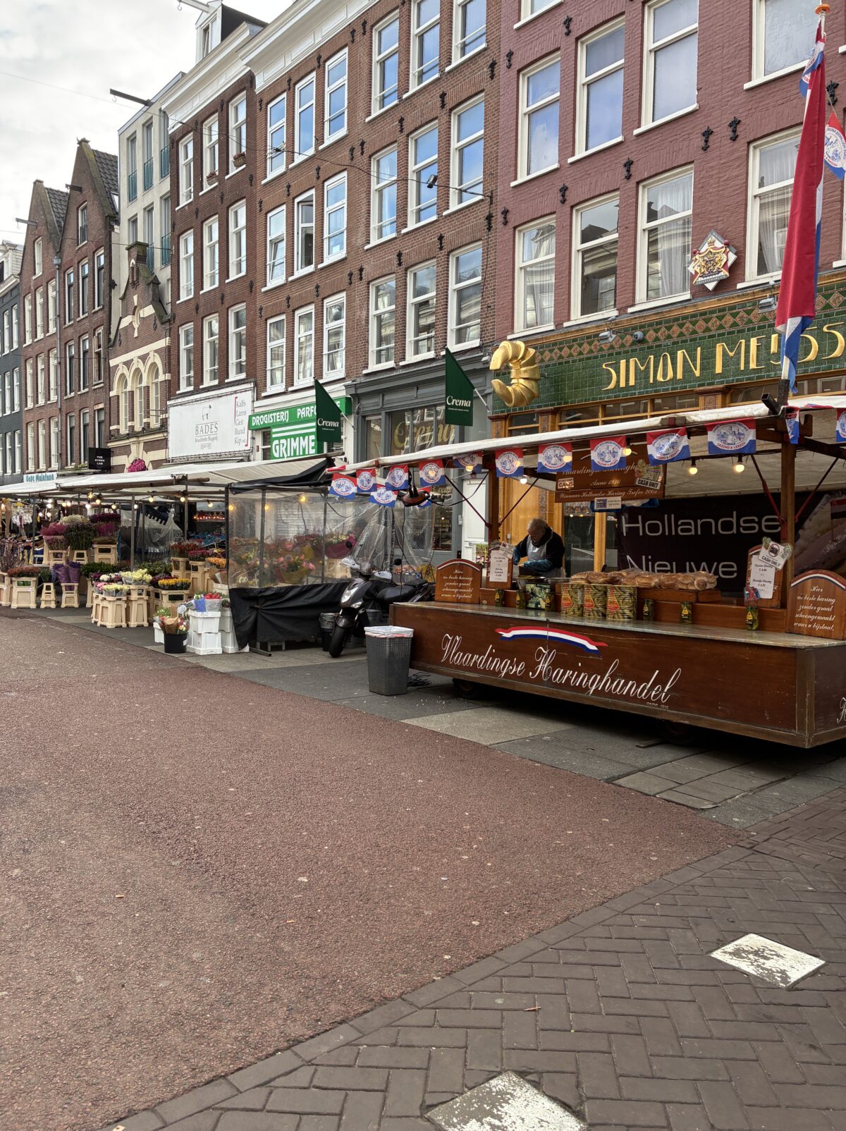 アムステルダム市場Albert Cuyp Marktの名物ハーリング店