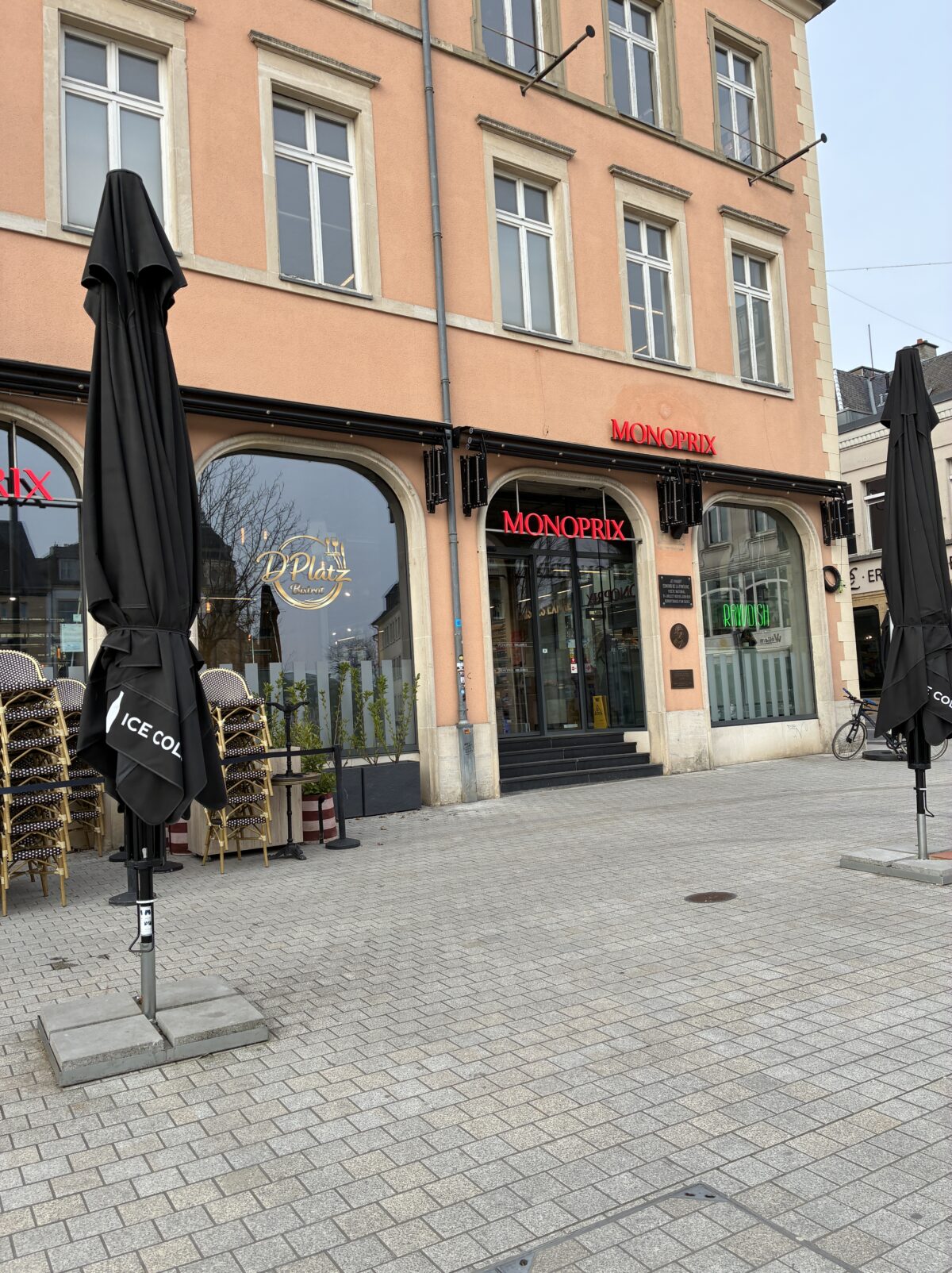 ルクセンブルクスーパーMonoprix Guillaume II 店舗外観