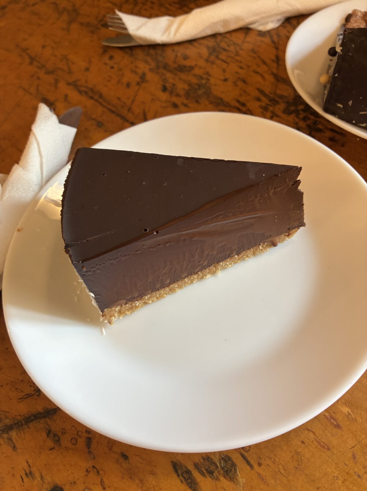 ルクセンブルクカフェChocolate House Nathalie Bonn注文品 Sacher Cake(ザッハケーキ)