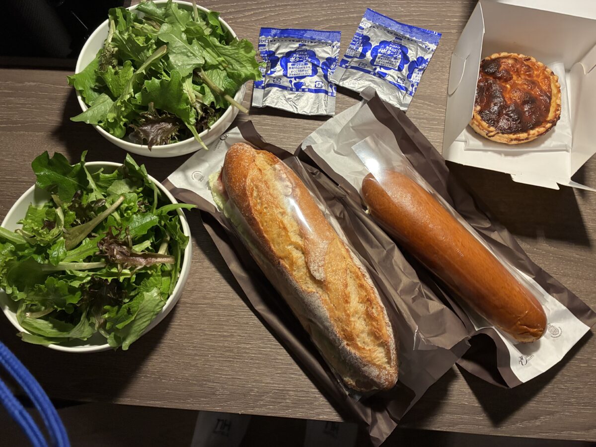 Oberweis shop Aéroport Luxembourg 購入品
