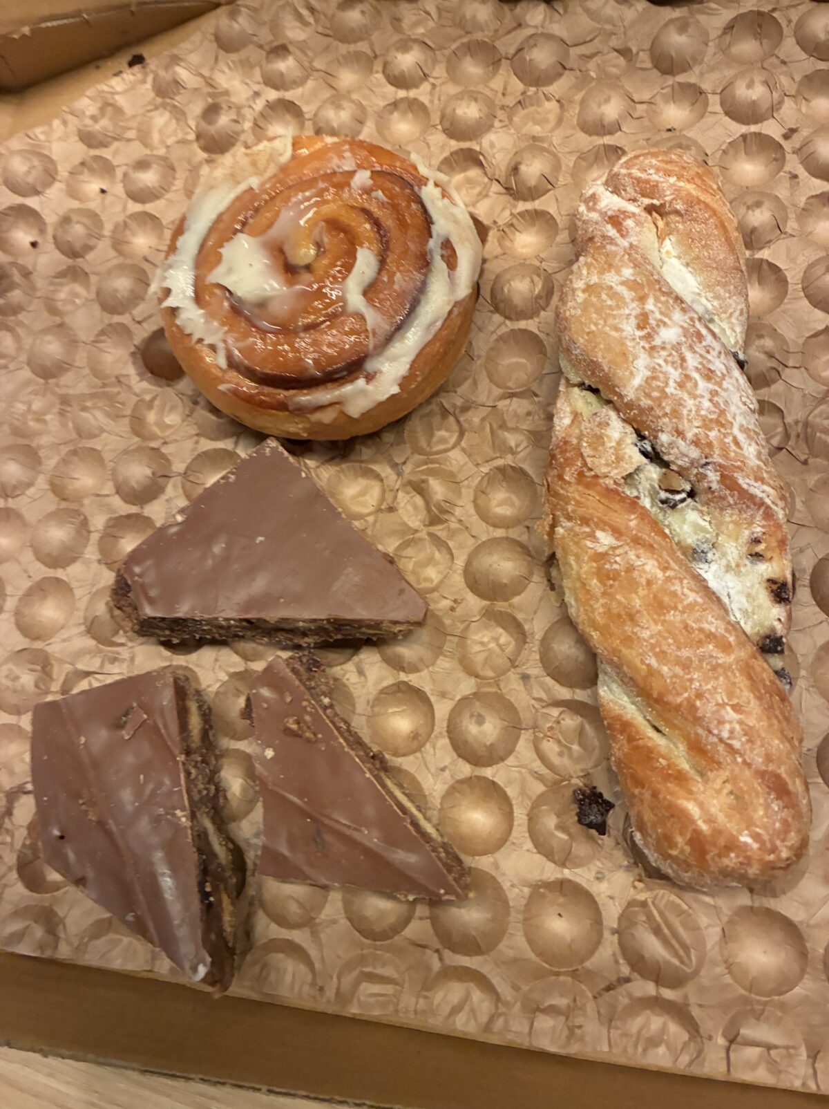 ロンドン カフェ Costa HIGH HOLBORN 購入品