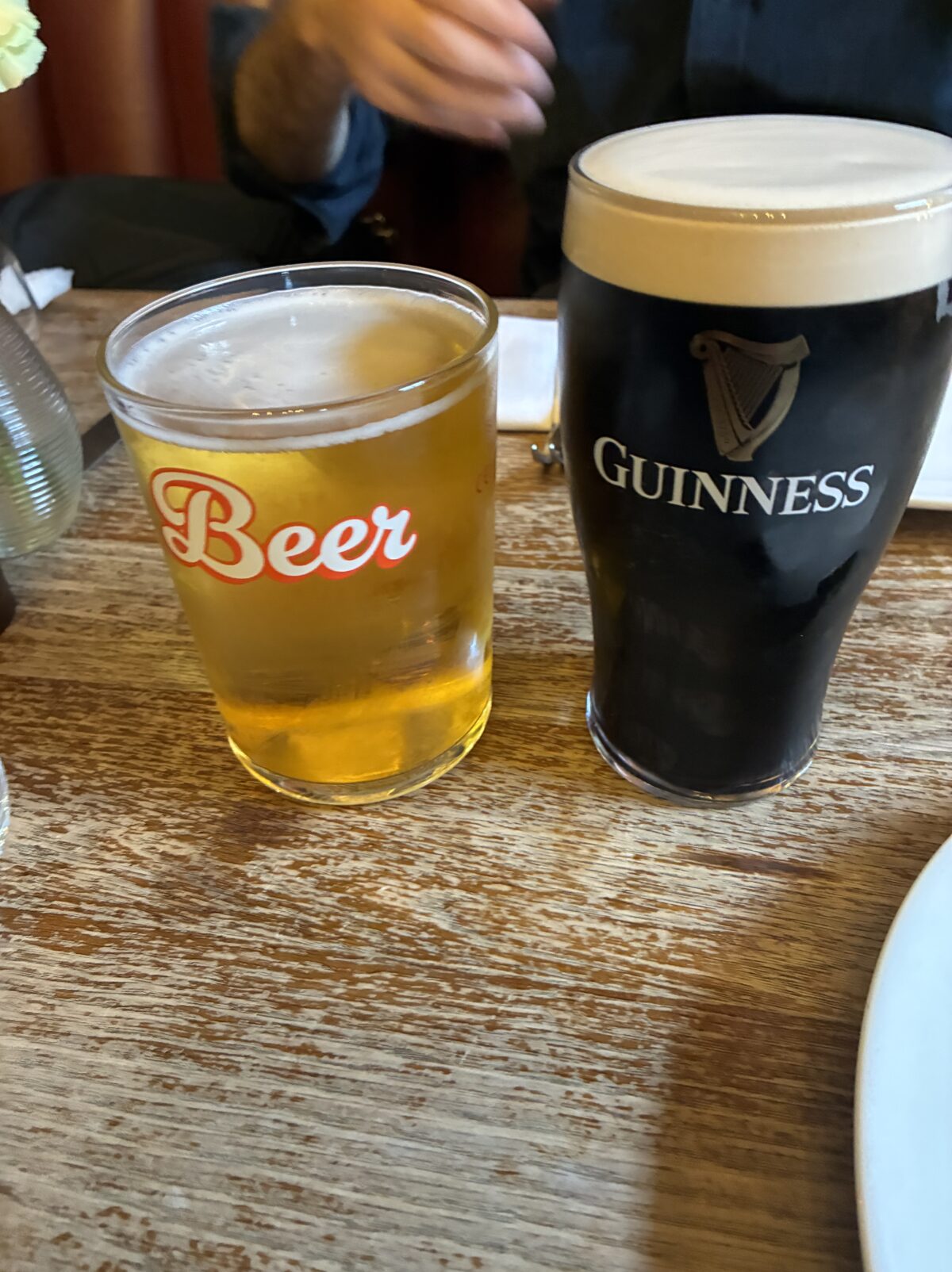 ロンドン パプ Lamb Tavern 注文品
ビール