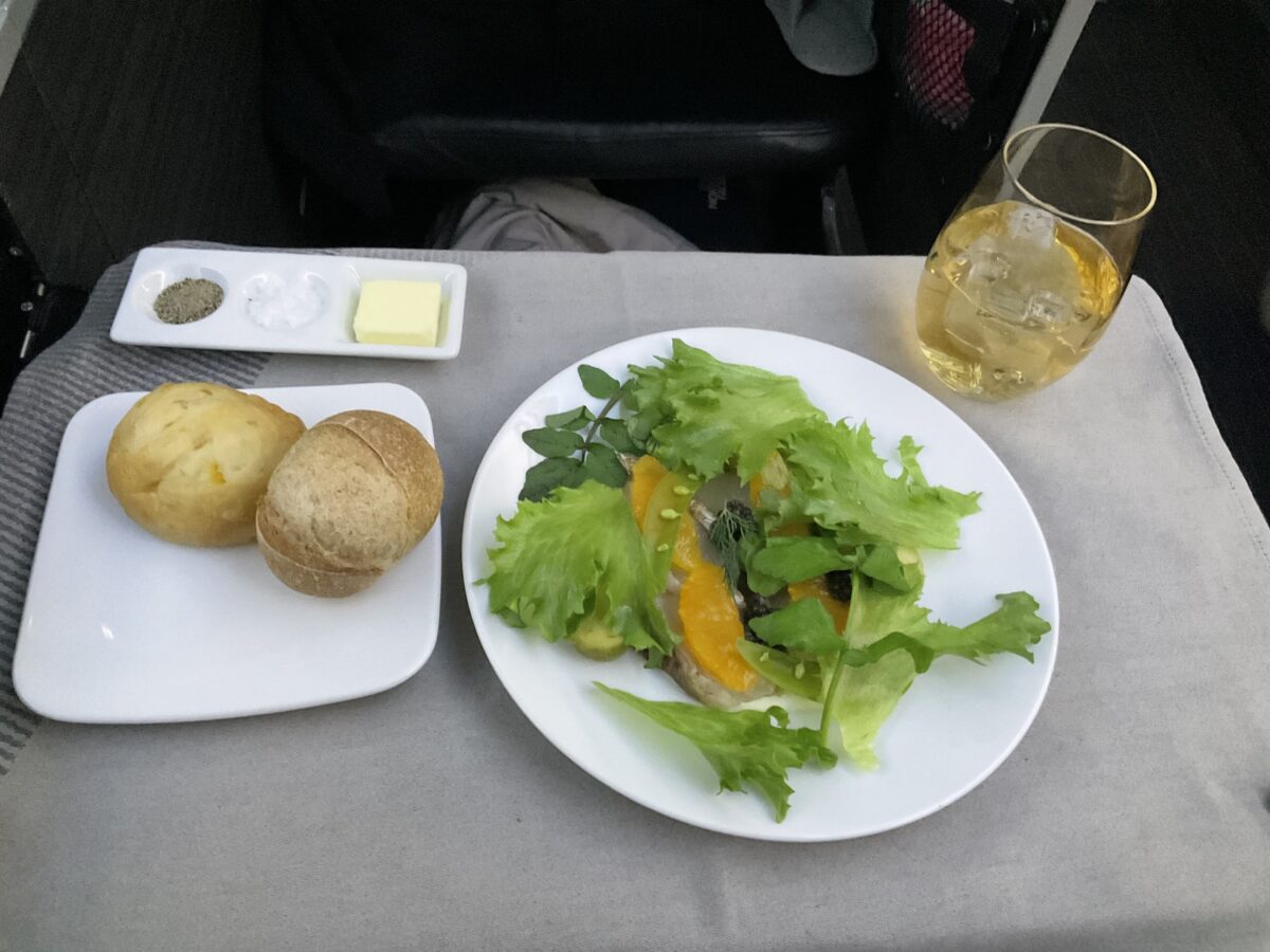 ビジネスクラス夕食(洋食)