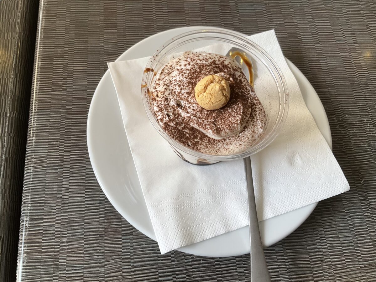ルクセンブルクカフェCafé Veneziano
注文品ティラミス