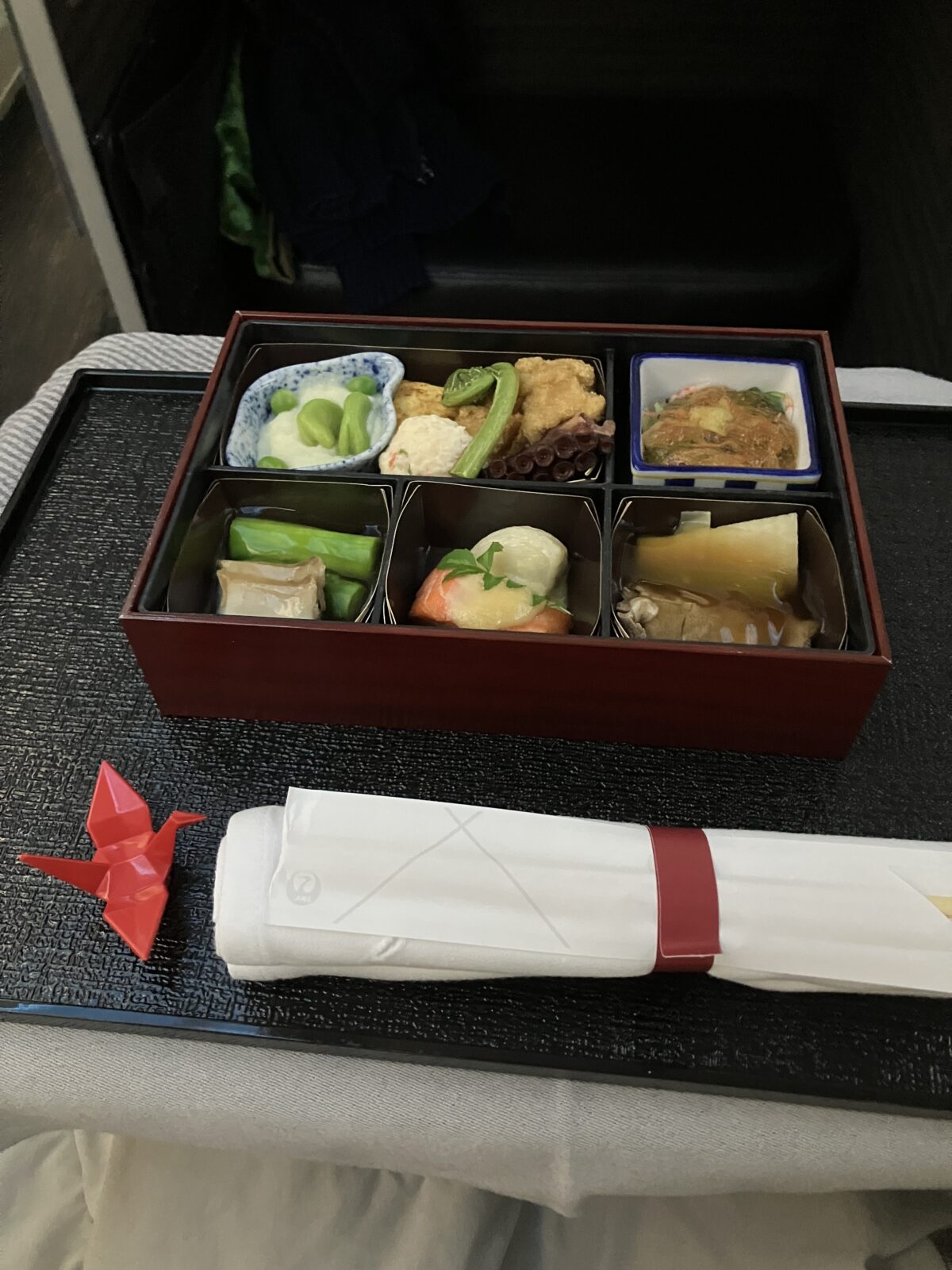 JALのビジネスクラス夕食(和食)