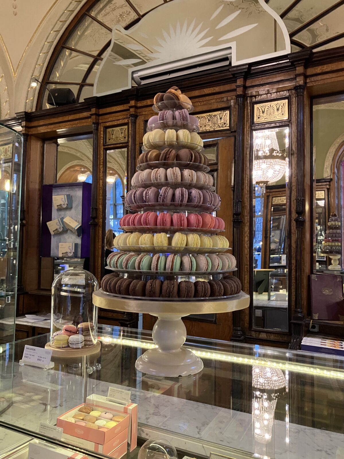 ブダペストのカフェ Café Gerbeaud