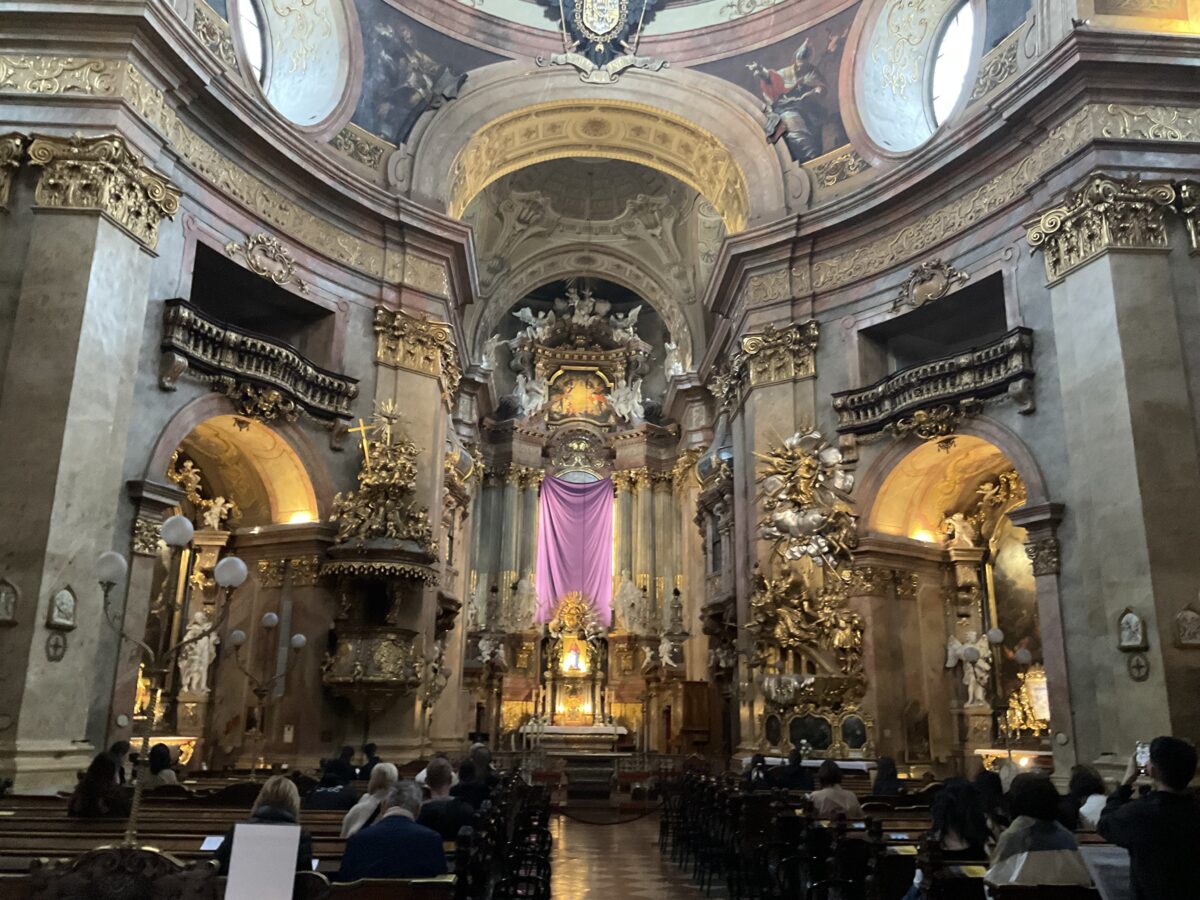 ウィーン観光・聖ペーター教会