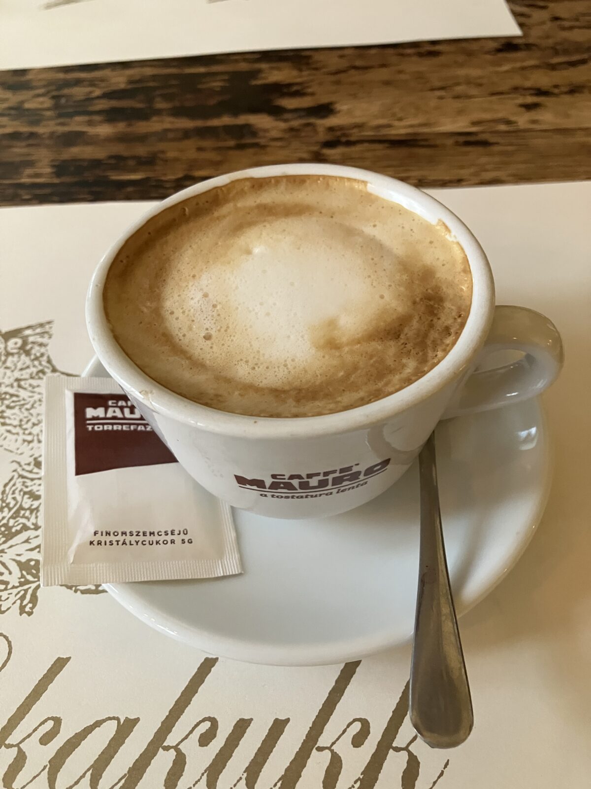 ブダペスト レストラン Kiskakukk Restaurant コーヒー