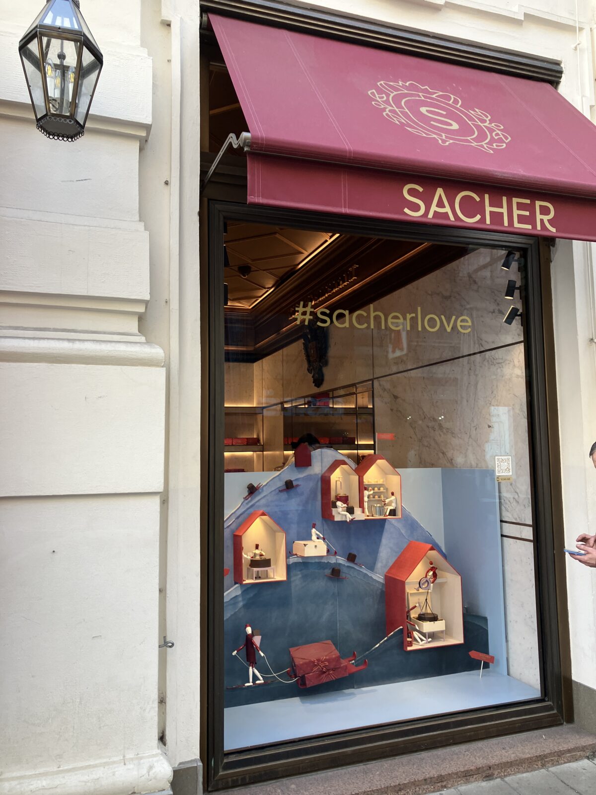 ウィーン ザッハトルテ有名店