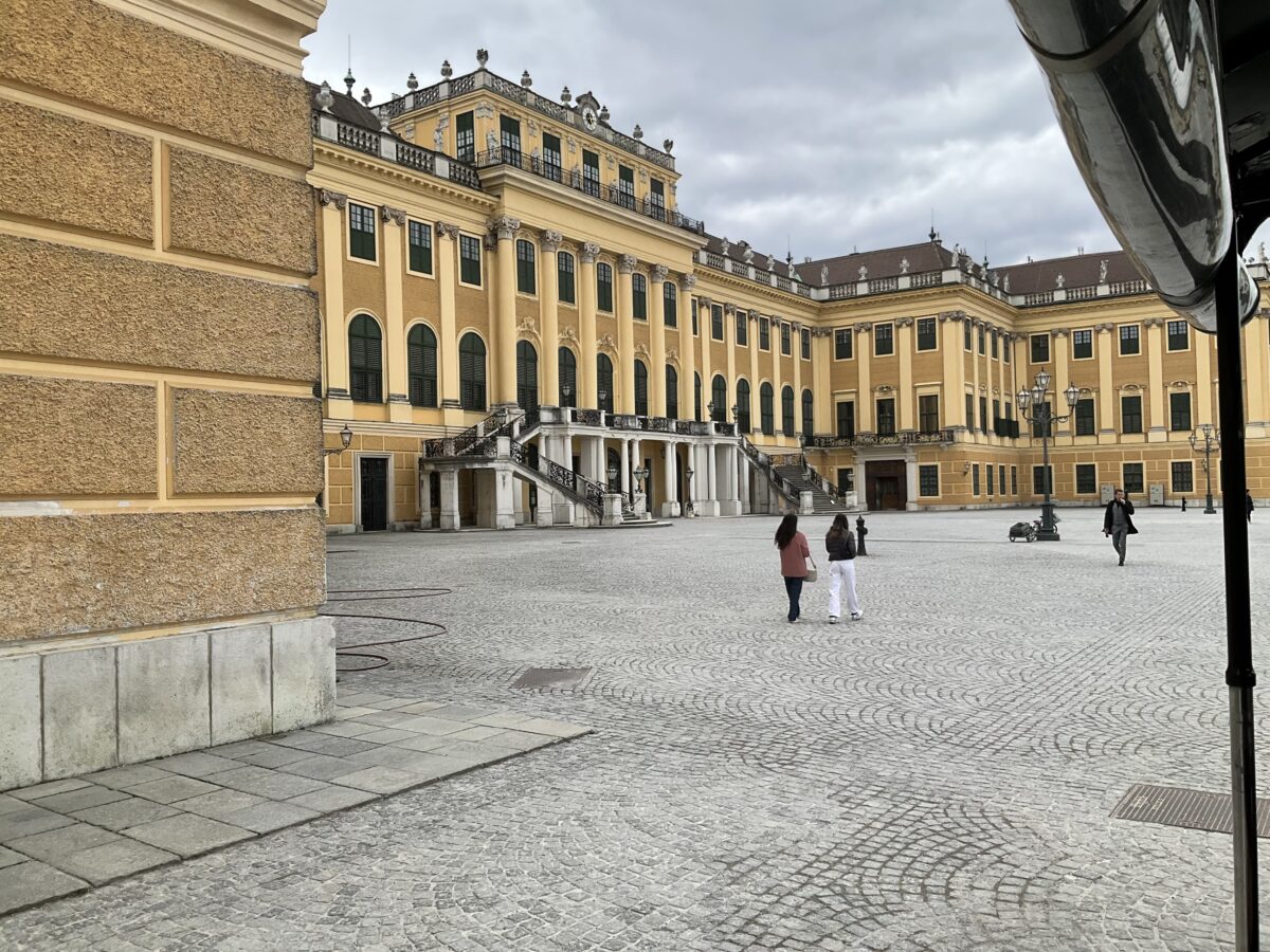 ウィーン観光・シェーンブルン宮殿