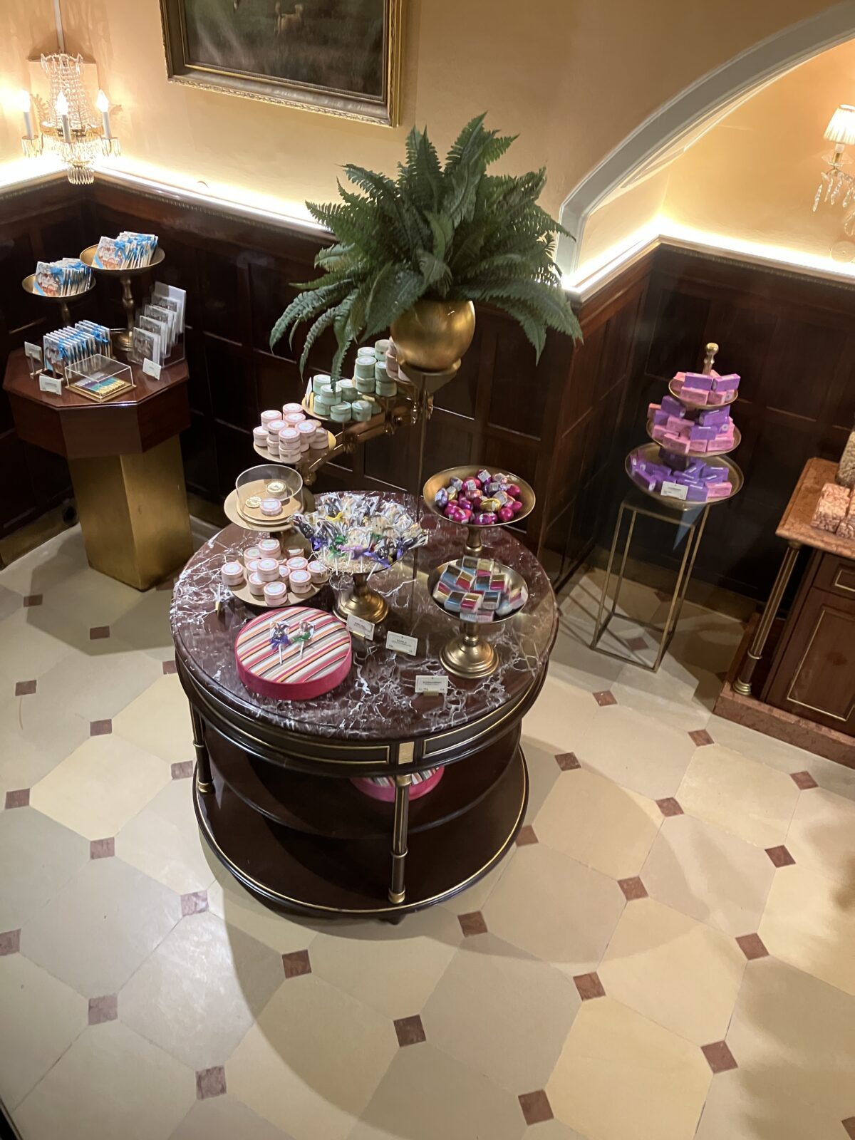 ウィーン チョコレートショップ店内