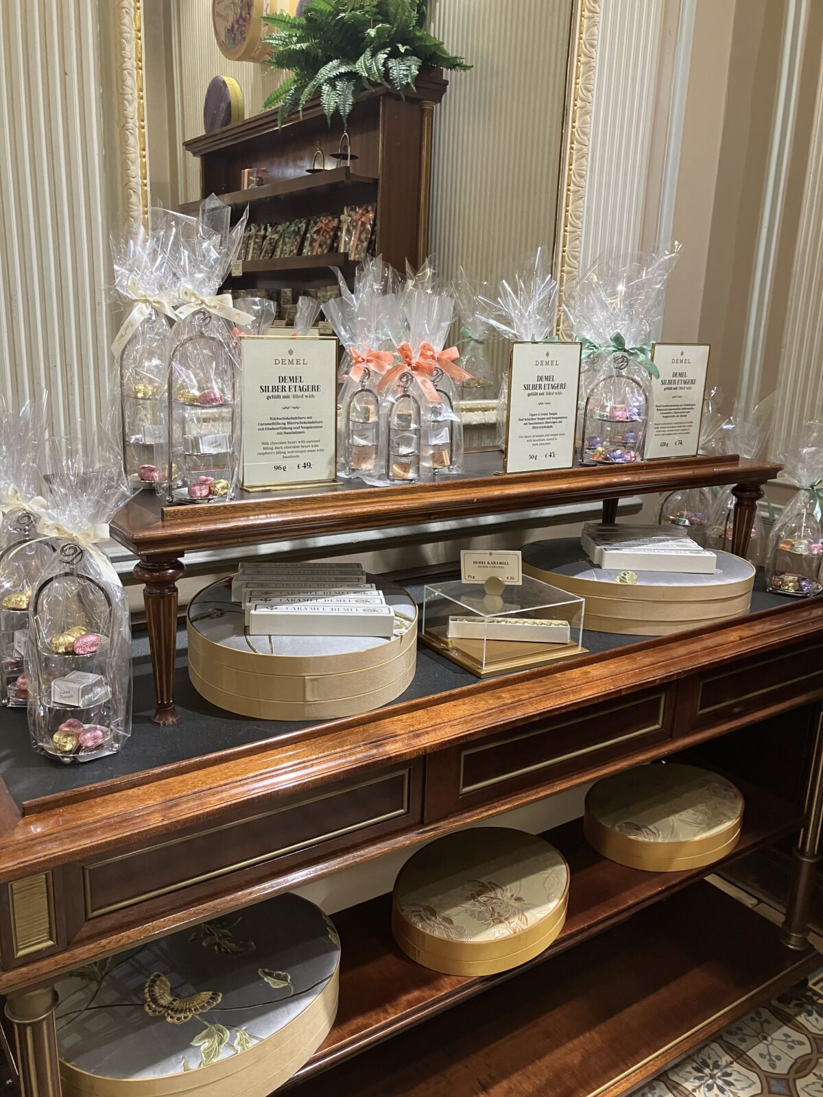 ウィーン チョコレートショップ商品