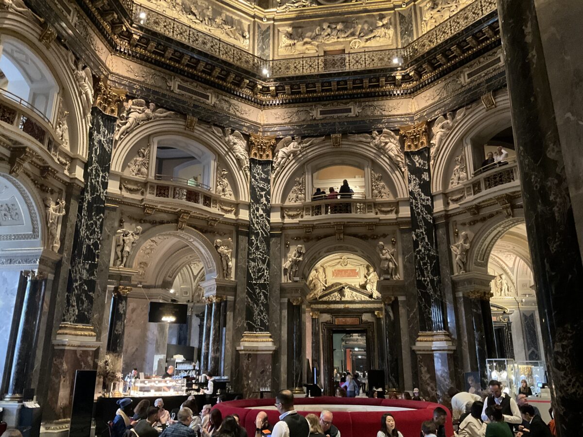 ウィーン観光・美術史美術館　