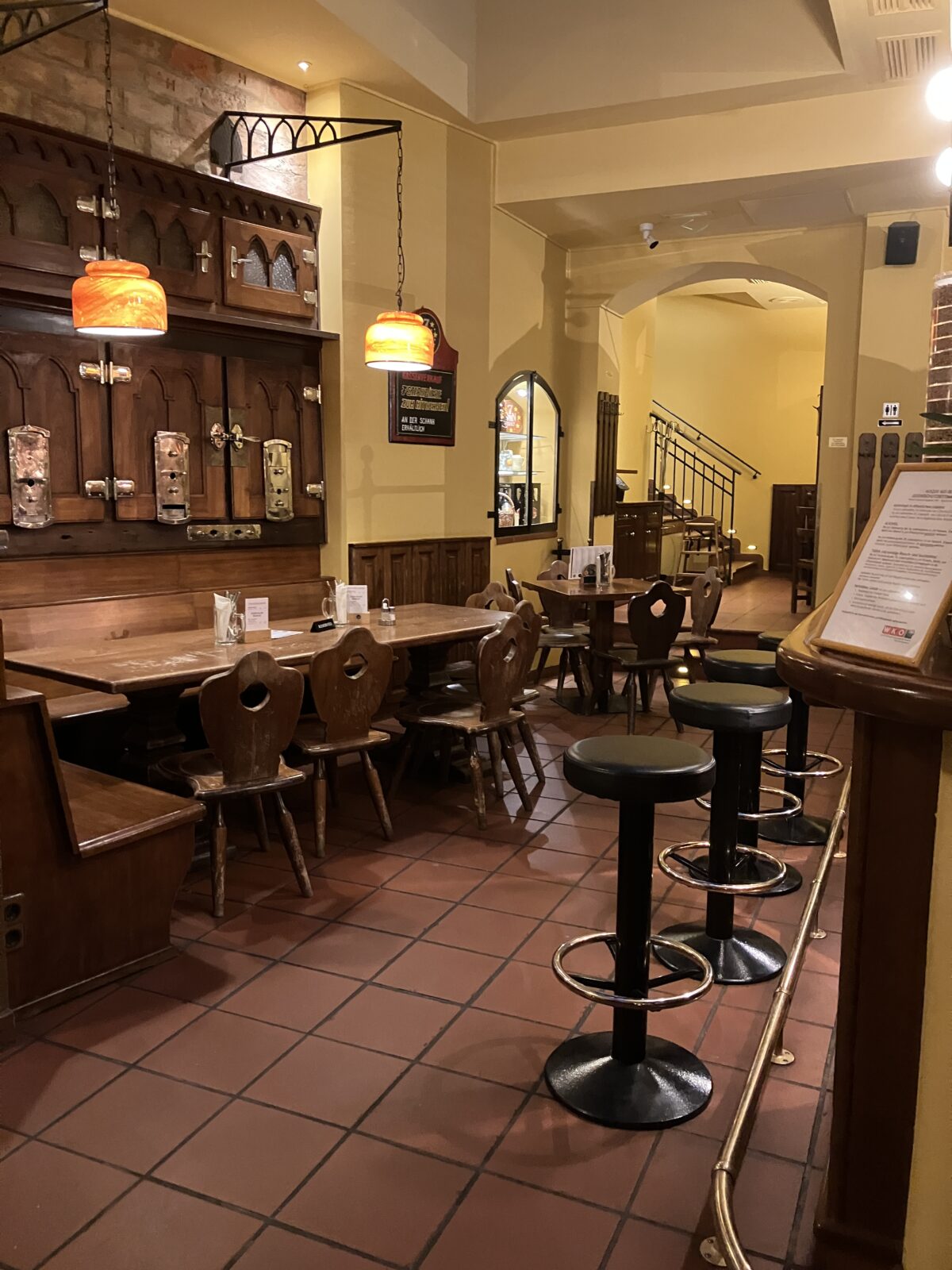 ウィーンレストラン「7Stern Bräu」