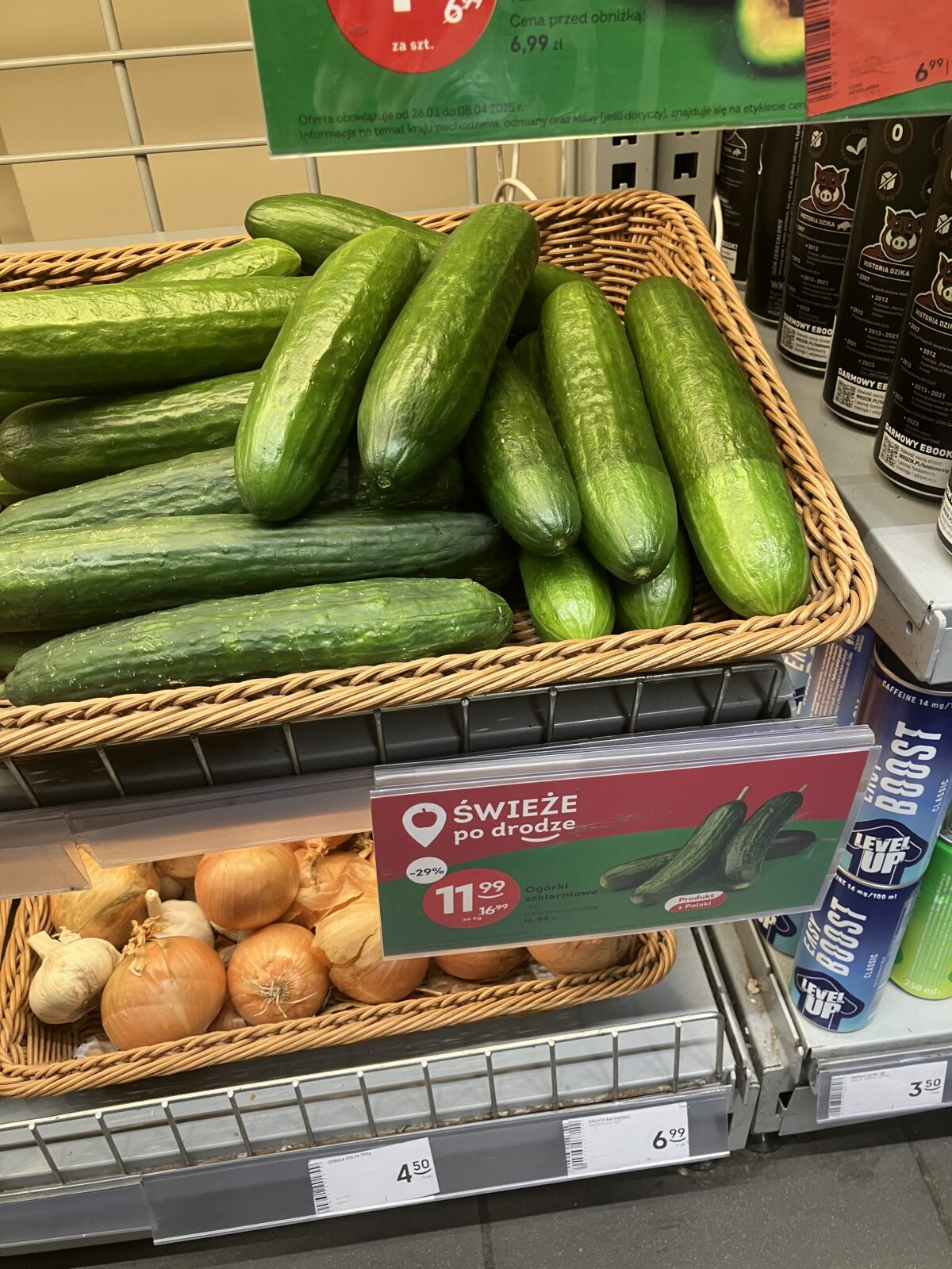 クラクフのスーパーŻabkaの野菜