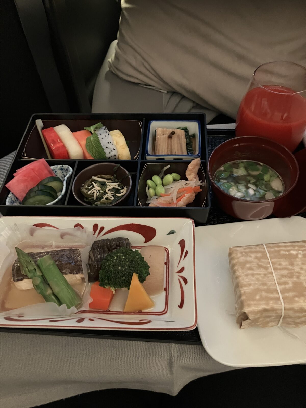 ビジネスクラス夕食(和食)